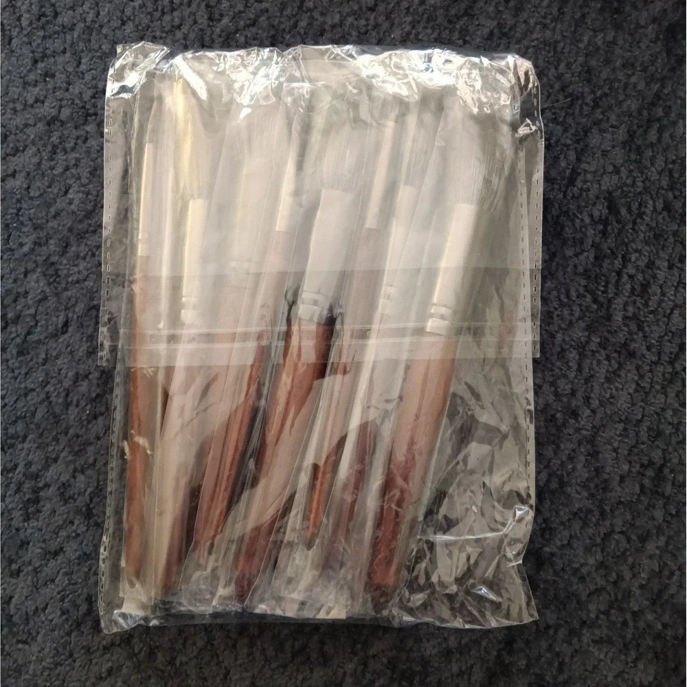 12 Piece Professional‎ Makeup Brush Set Wooden Handles Synthetic Bristles Brown